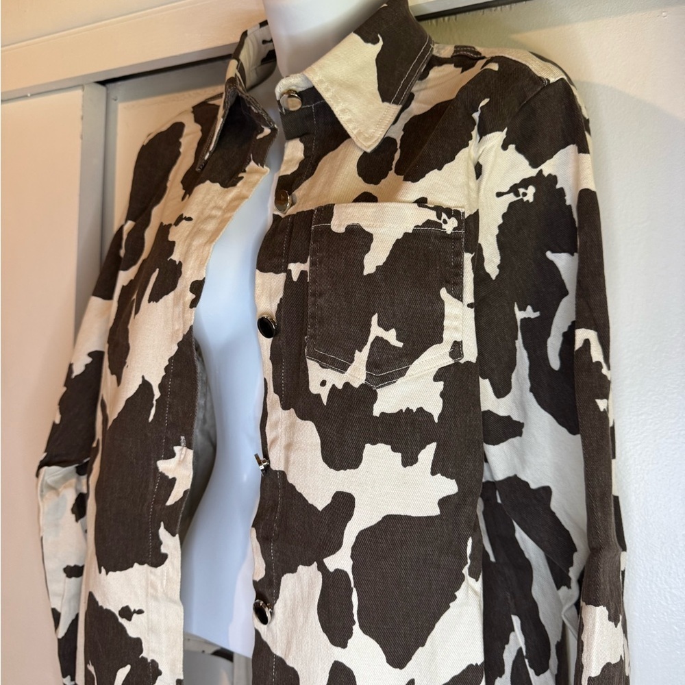 Boutique Cris Cris Brown & Cream Cow Print Jean Jacket New Medium - Picture 4 of 11